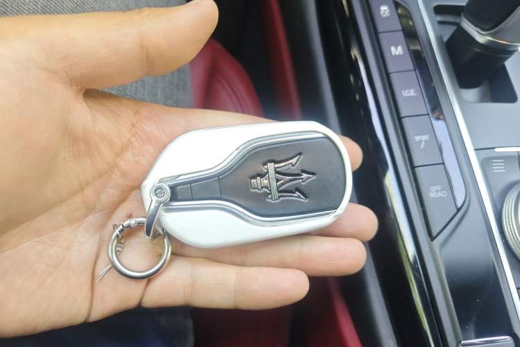 Used Maserati Levante 2018 3.0T Standard Edition Vehicle Key