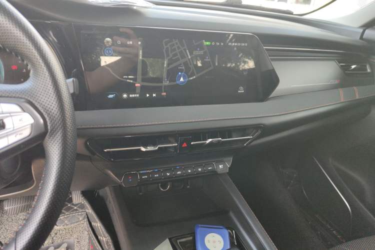 Used Oshan X7 PLUS 2022 1.5T Blue Whale Edition Automatic Smart Luxury 7-Seater