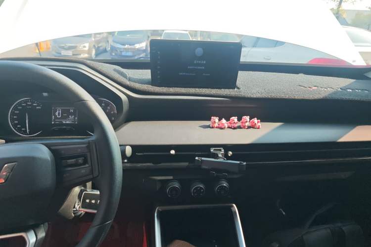 Used Wuling Alvez 2022 1.5L Manual Free-Style Model