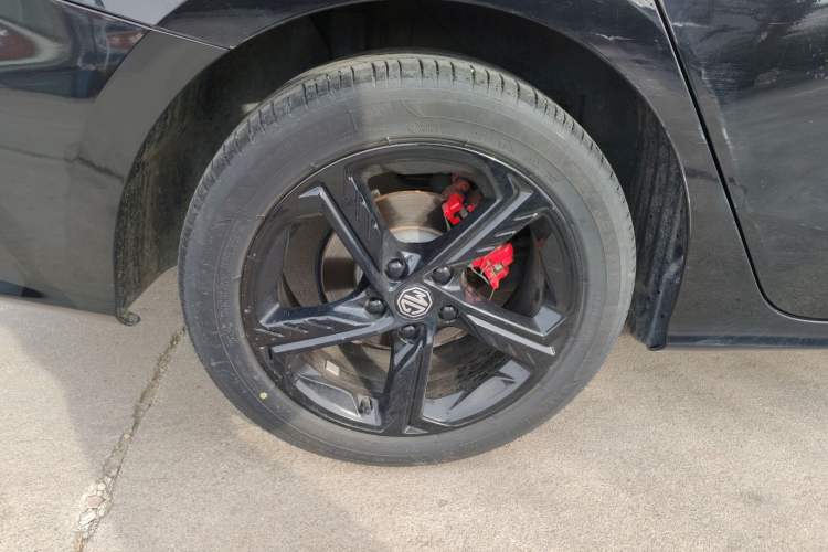 Used MG 5 Scorpio 2022 1.5T Trophy Sport Luxurious Edition
