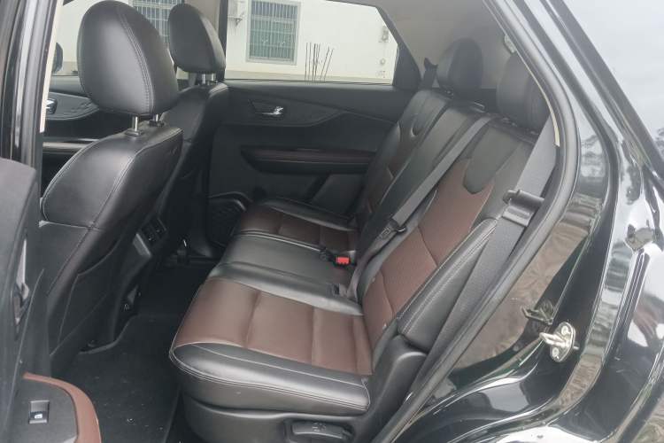 Used Dongfeng Fengon S560 2021 Revised 1.5T CVT Elite Version Left Rear Seat