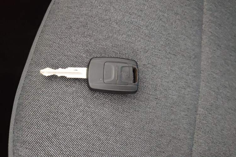 Used Wuling Hongguang New Energy 2024 All-Electric Model 300KM Standard Version Vehicle Key