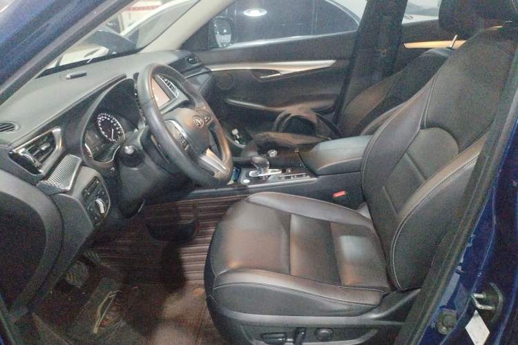 Used Infiniti QX50 2018 2.0T Four-Wheel Drive Elite Edition Left Front Seat