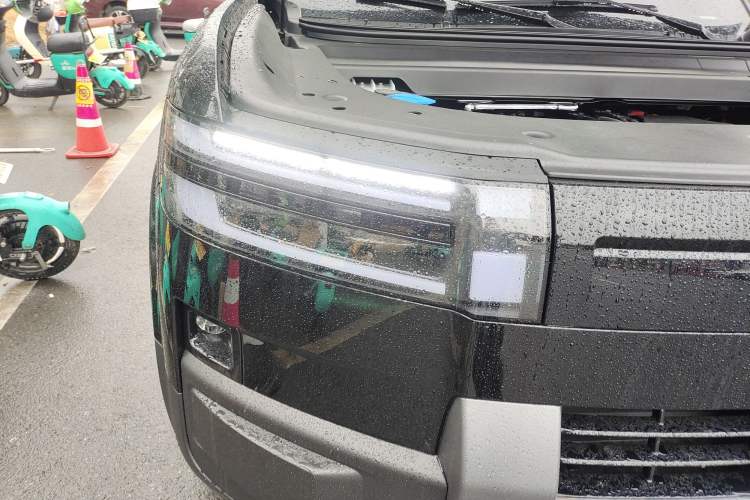 Used Formula Leopard Tai 7 2025 Model 200 km Two-Wheel Drive Max Edition