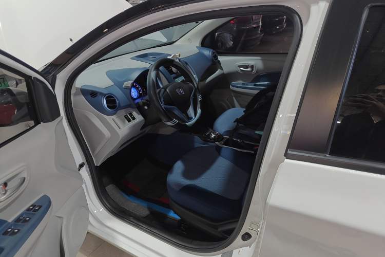 Used CHANGAN OSHAN Benni E-Star 2021 National Edition Colorful Version Lithium Iron Phosphate (31.95 kWh)