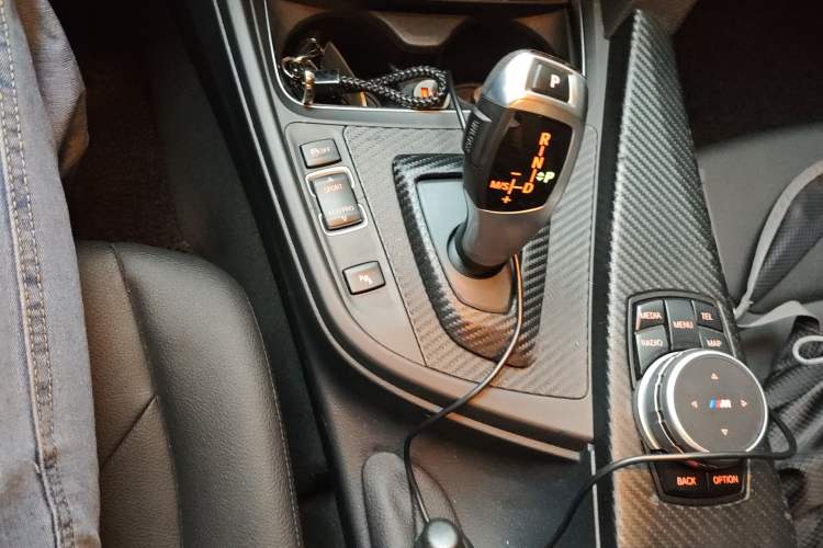 Used BMW 3 Series 2016 320i Fashion Model