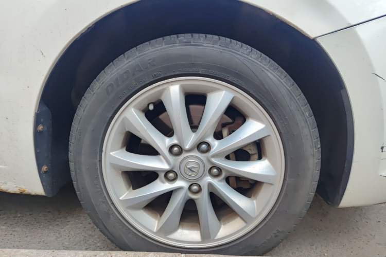 Used Changan Alsvin V7 2015 1.6L Manual Enjoyment Model China IV Standard
