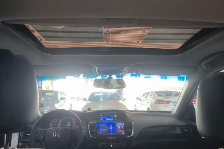 Used Honda Accord 2016 2.0L Comfort Edition
