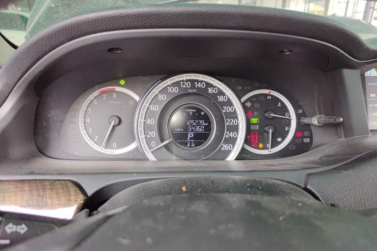 Used Honda Accord 2014 2.0L EX Luxury Edition Instrument Cluster