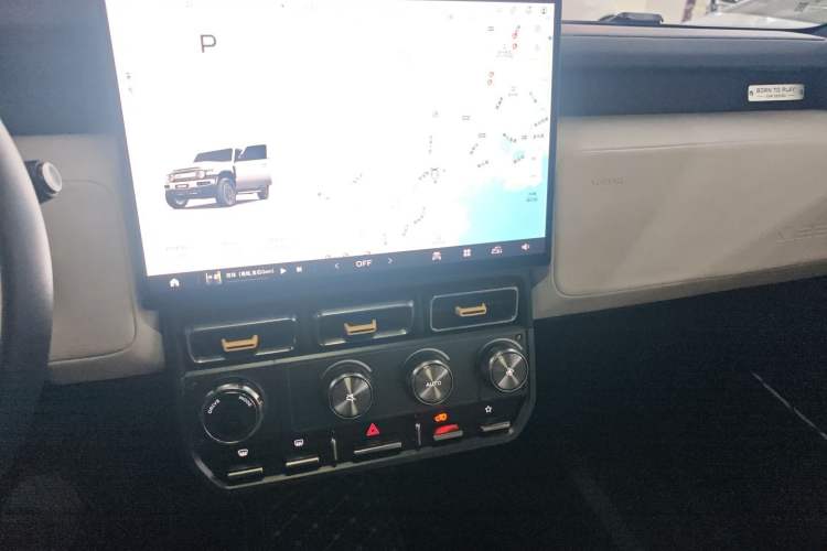 Used iCAR V23 2025 401 Two-Wheel Drive Intelligent Driving Version