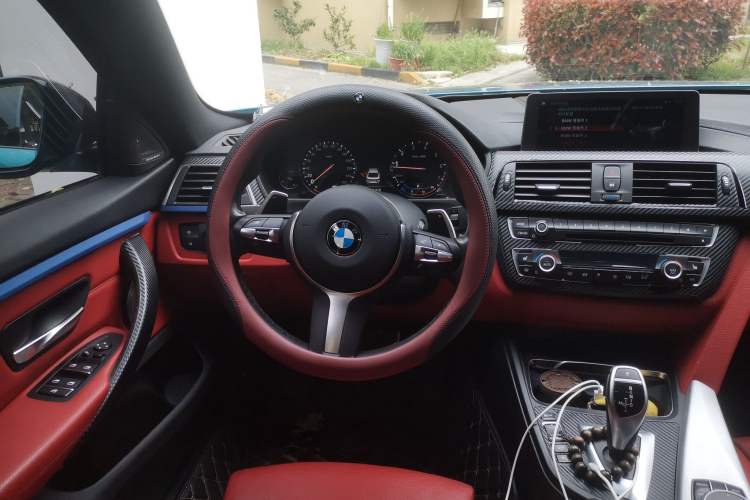 Used BMW 4 Series 2020 425i Gran Coupe M Sport Night Edition Steering Wheel