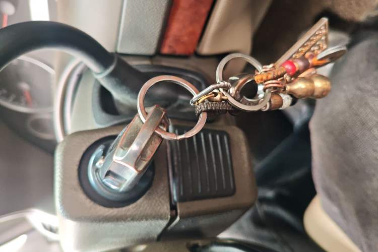 Used Buick GL8 2011 2.4L LT Executive Edition Vehicle Key