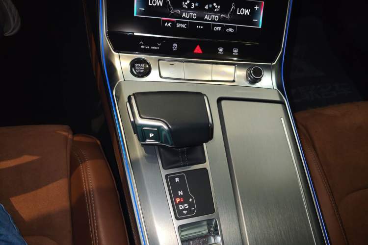 Used Audi A7L 2024 45 TFSI Luxury Edition
