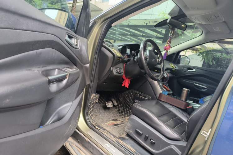 Used Ford Kuga 2015 1.5L GTDi Four-Wheel-Drive Elite Model