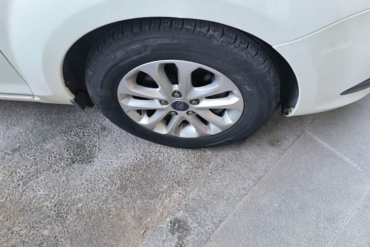 Used Ford Focus 2013 Hatchback Classic 1.8L Automatic Base Model