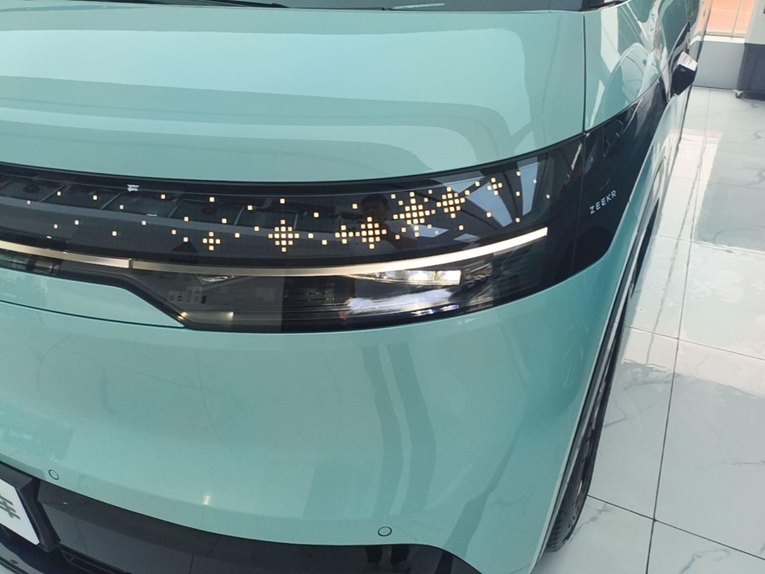 Zeekr MIX 2025 Long-Range Intelligent Driving Edition — снимка 8