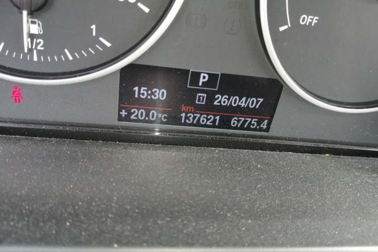 Used BMW 1 Series 2012 118i Leading Model Odometer Close Up