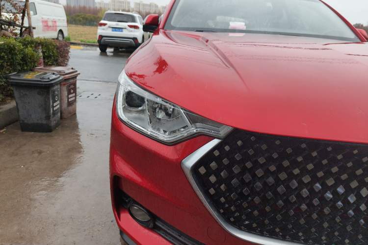 Used Baojun RC-6 2019 1.5T CVT Elite Version with 24-Hour Online Service