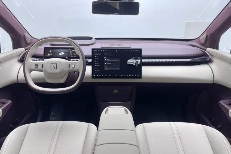 Used Zeekr X 2025 5-Seater Long-Range Version Center Console