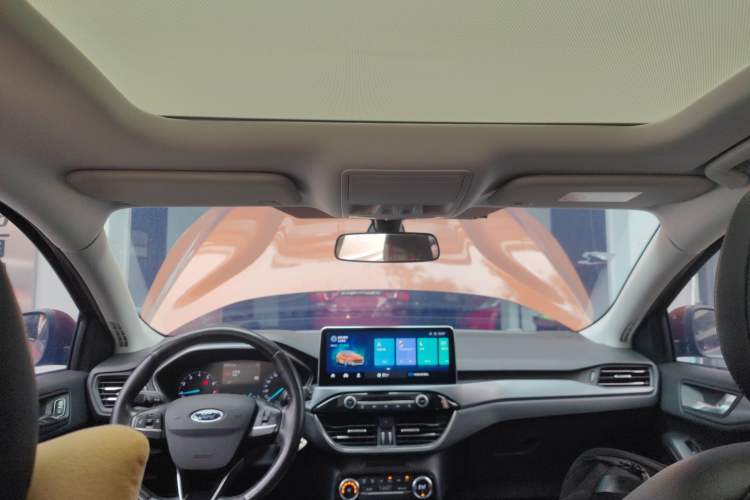 Used Ford Focus Active 2020 EcoBoost 180 Automatic Trendy Model
