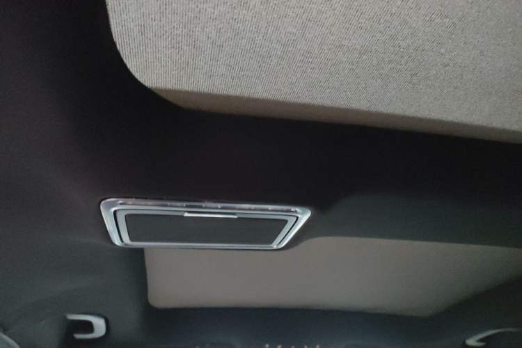 Used Mercedes-Benz GLC 2019 GLC 260 L 4MATIC Dynamic Model
