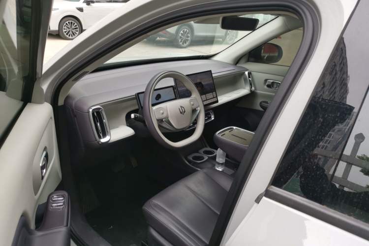 Used Leapmotor B10 2025 510 Joyful Edition Driver Seat