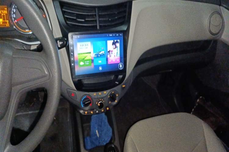 Used Chevrolet Sail 2015 Sail 3 1.5L Manual with Ideal Sunroof Edition