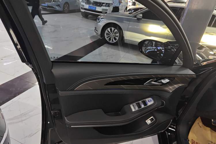 Used Hongqi H9 2020 2.0T Smart Connect Flagship Edition
