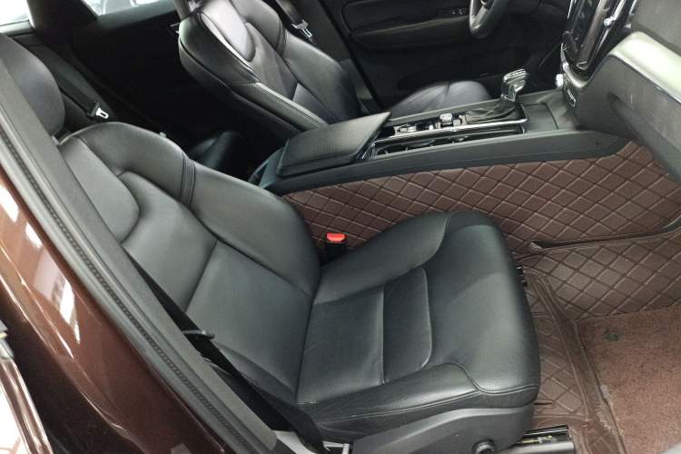 Used Volvo XC60 2018 T5 4x4 Zhiyi Edition