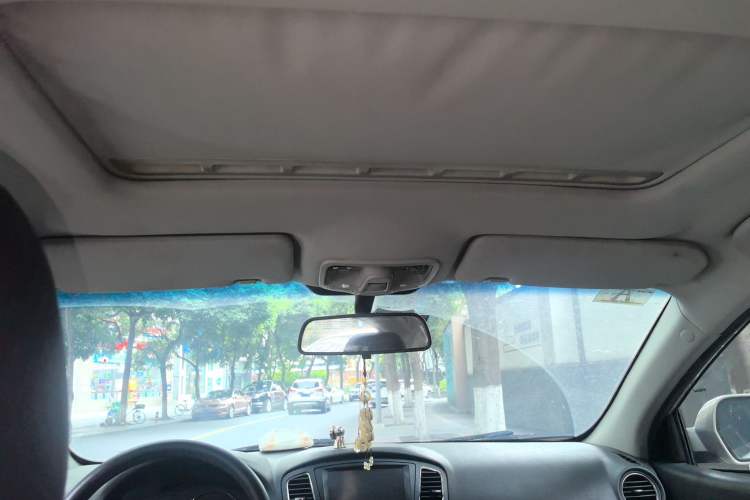 Used Roewe 350 2012 1.5L Manual Smart Value Edition