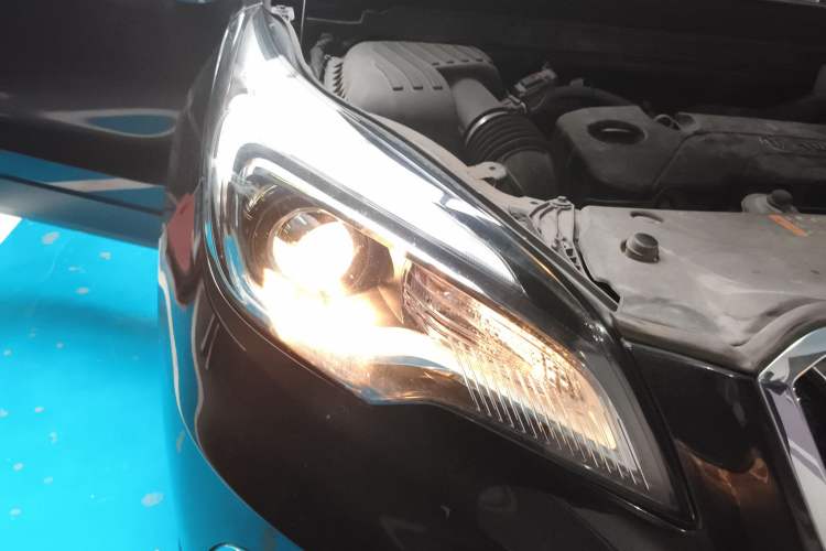 Used Buick Envision 2015 20T Two-Wheel-Drive Elite Model