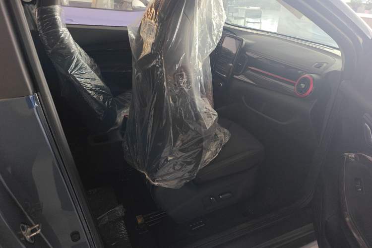 Used Chery Little Ant 2022 Sweet Pink Edition Half-Sugar Version Lithium Iron Phosphate 30 kW 301 km