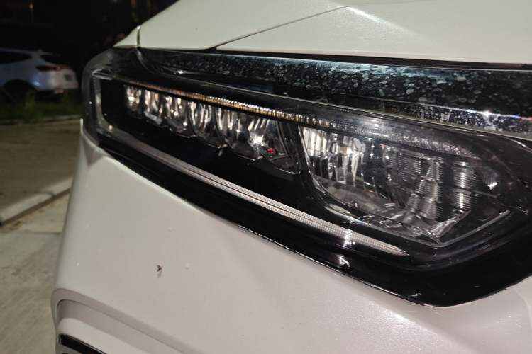 Used Honda Inspire 2019 260TURBO Elegant Edition China V Emission Standard Right Front Headlight