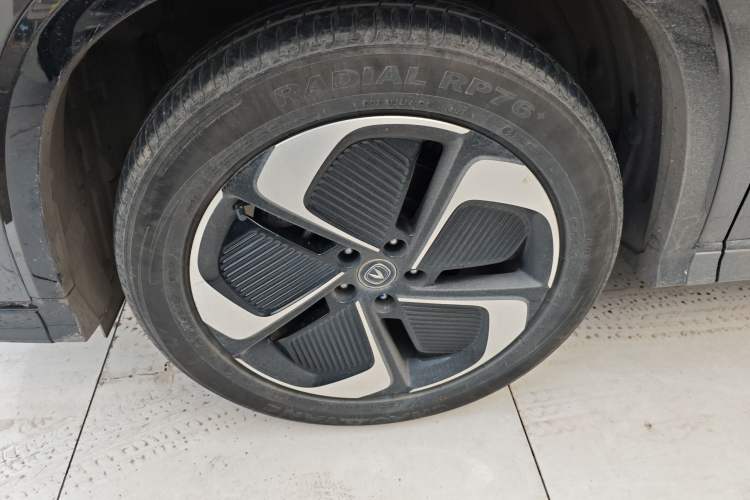 Used Changan CS75 PLUS iDD 2023 ZhiDian iDD Smart Leading Model
