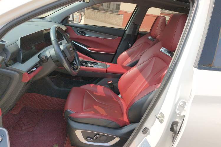 Used CHANGAN CS75 PLUS 2022 Second-Generation 2.0T Automatic Prestige Model
