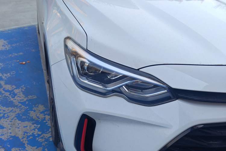 Used Chevrolet Orlando 2020 Light Hybrid Redline 530T Automatic Enjoyment Edition (5+2 Models)