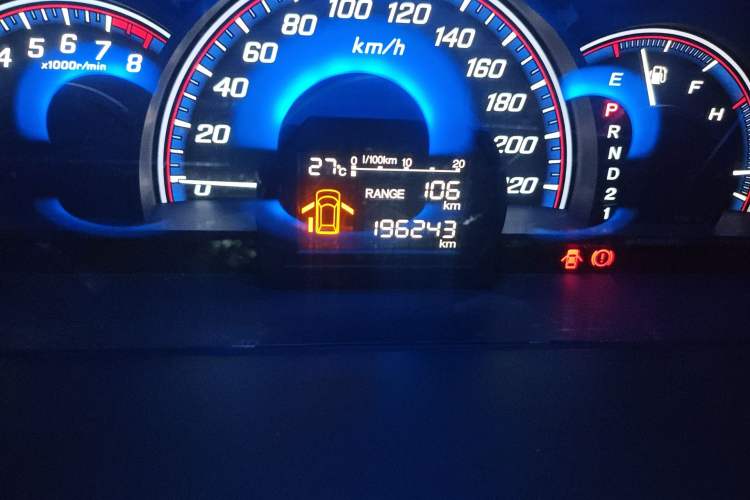 Used Honda Elysion 2012 2.4L VTi-S Prestige Edition Odometer Close Up