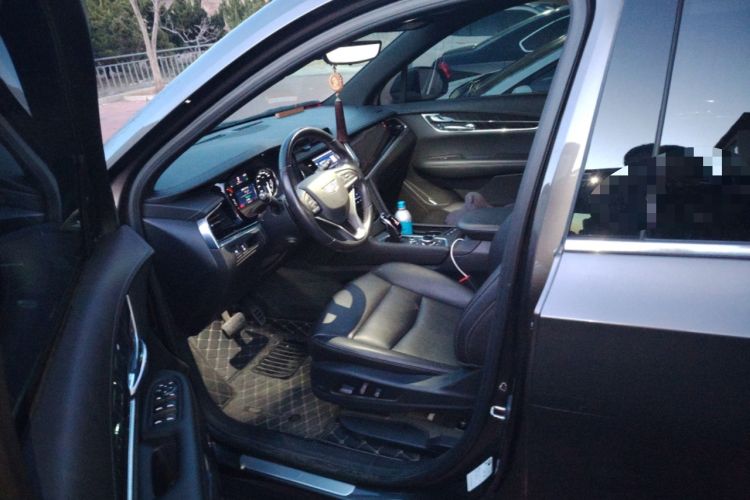 Used Cadillac XT6 2021 2.0T 7-Seater Two-Wheel-Drive Luxury Version