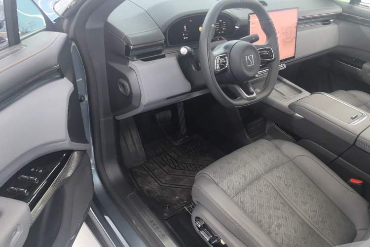 Used Zeekr 7X 2025 100 kWh Long-Range Rear-Wheel Drive with Intelligent Driving Features Driver Seat