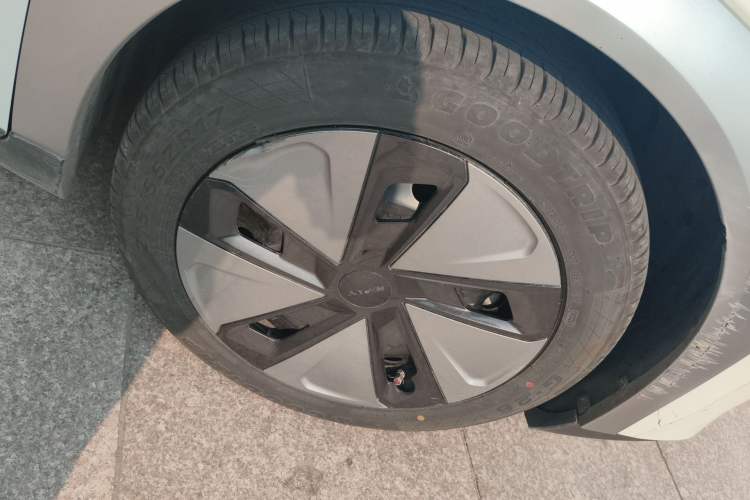 Used AION Y 2023 Plus 510 Enjoy Edition