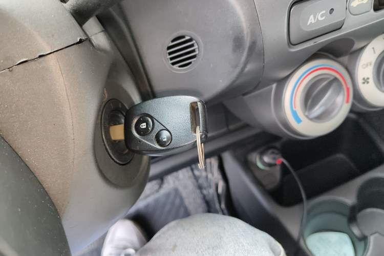 Used Honda Fit 2004 1.5L CVT