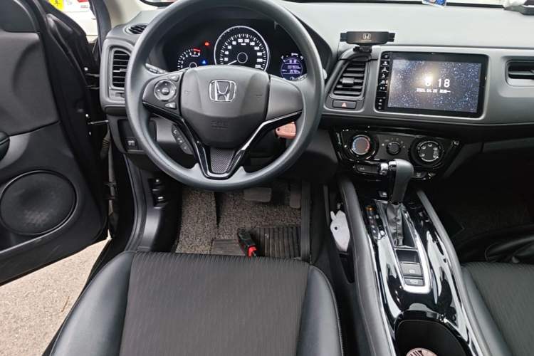 Used Honda Vezel 2020 1.5L CVT Pioneer Edition
