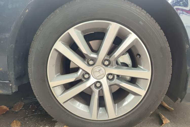 Used Honda Civic 2025 240TURBO CVT Smart & Fun Plus Right Front Wheel Hub