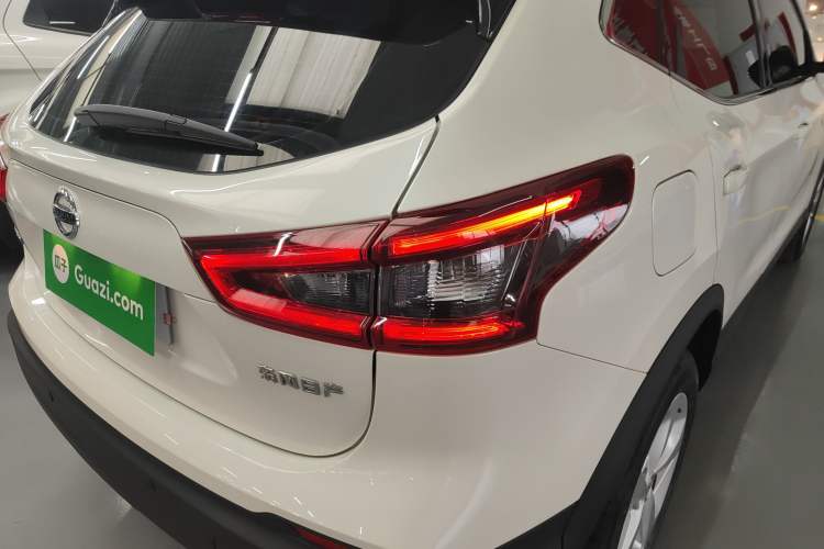 Used Nissan Qashqai 2022 2.0L CVT XV Smart Enjoyment Version
