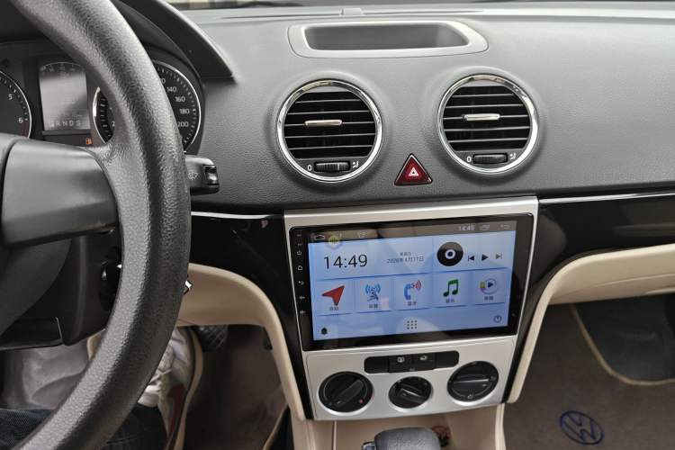 Used Volkswagen Lavida 2011 1.6L Automatic Premium Edition
