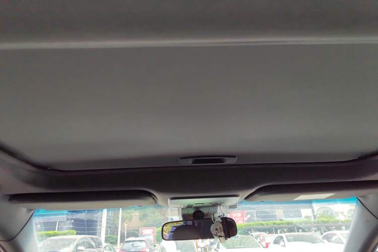 Used Toyota Avalon 2019 2.0L Luxury Edition China VI Standard