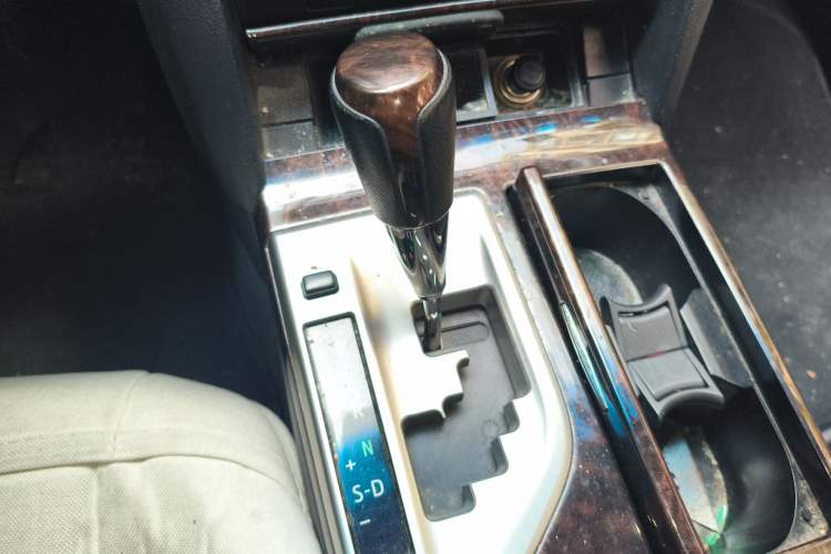 Used Toyota Camry 2015 2.0G Premier Edition