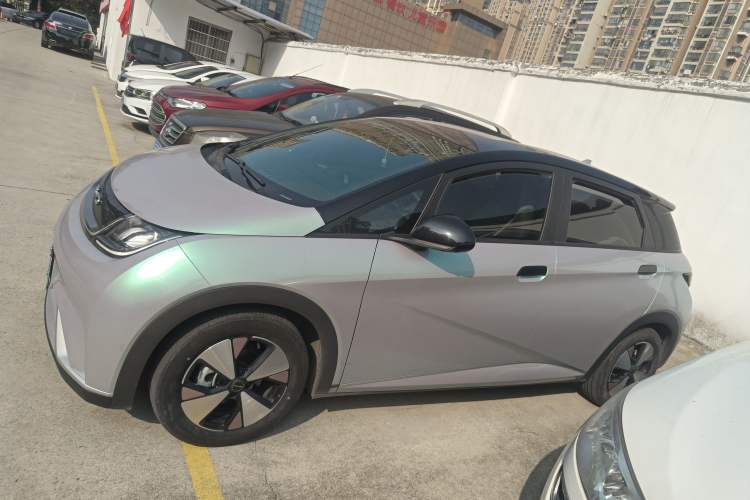 Used BYD Dolphin 2023 420 km Fashion Edition
