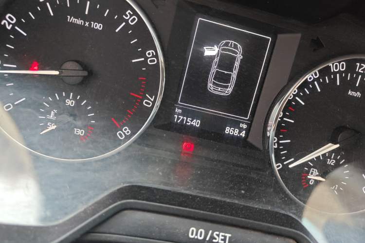 Used Skoda Octavia 2017 1.6L Manual Smart Drive Edition