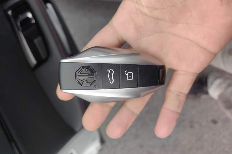 Used MG 7 2023 1.5T DCT Elegant & Graceful Edition